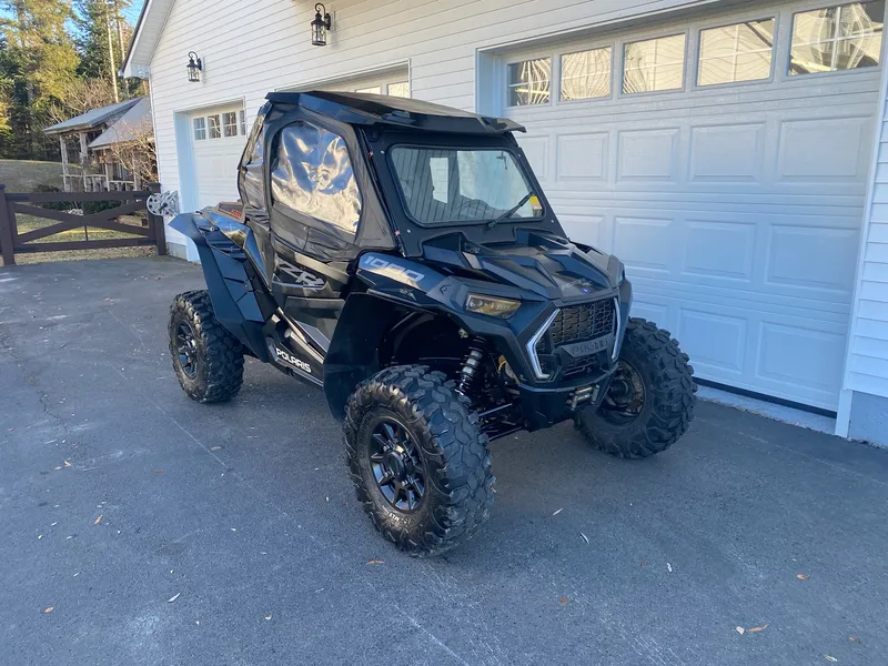 2023 Polaris RZR 1000 XP EPS — photo 2 of 11
