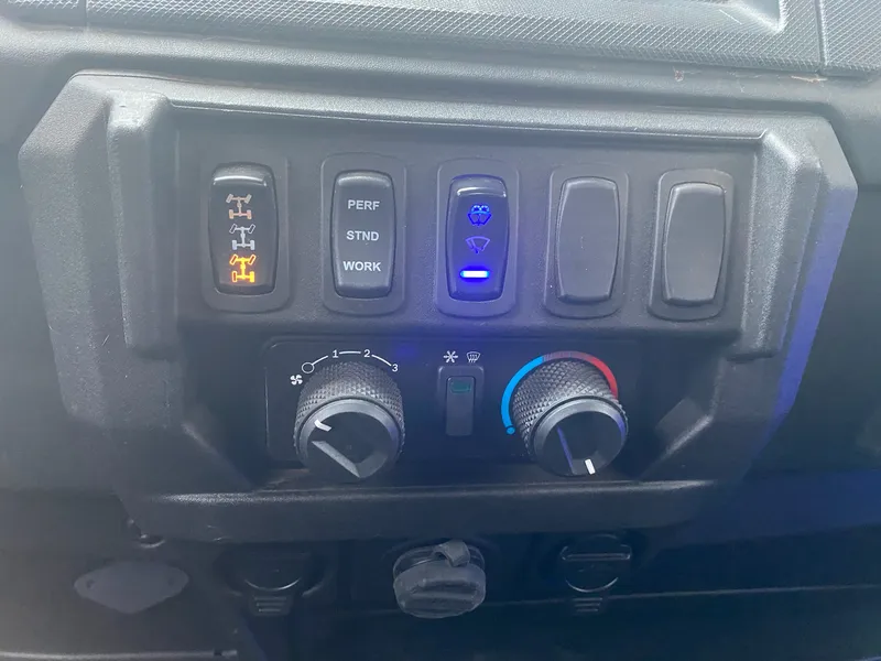 2024 Polaris Northstar Ultimate — photo 9 of 20