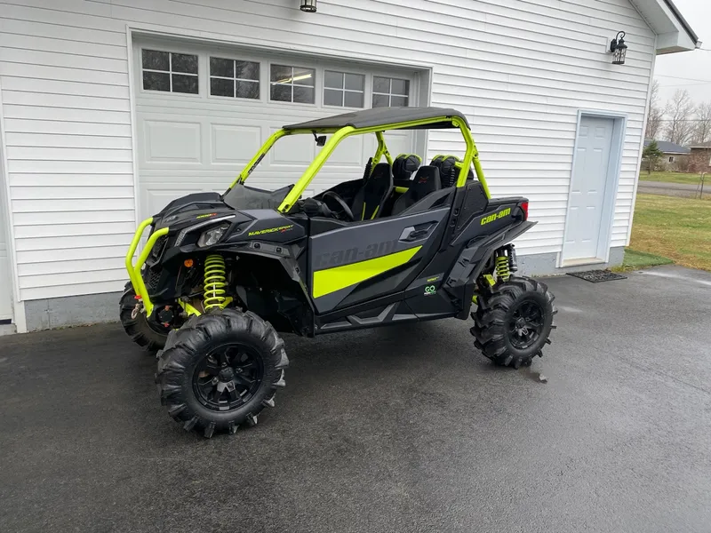 2021 Can-Am Maverick Sport XMR — photo 2 of 2