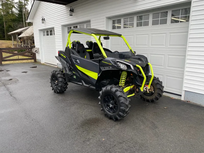 2021 Can-Am Maverick Sport XMR — photo 4 of 4