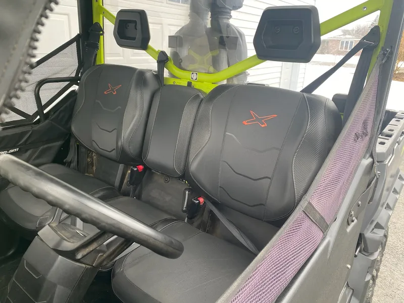 2021 Can-Am Defender HD10 XMR — photo 11 of 12