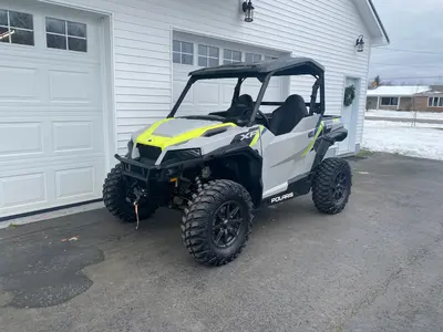 2023 Polaris General 1000 XP EPS — photo 1 of 9