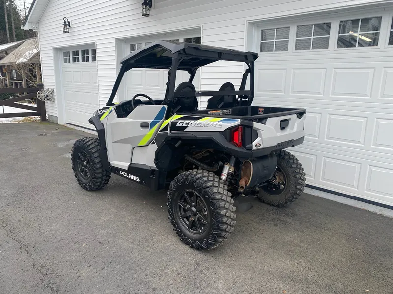 2023 Polaris General 1000 XP EPS — photo 4 of 9