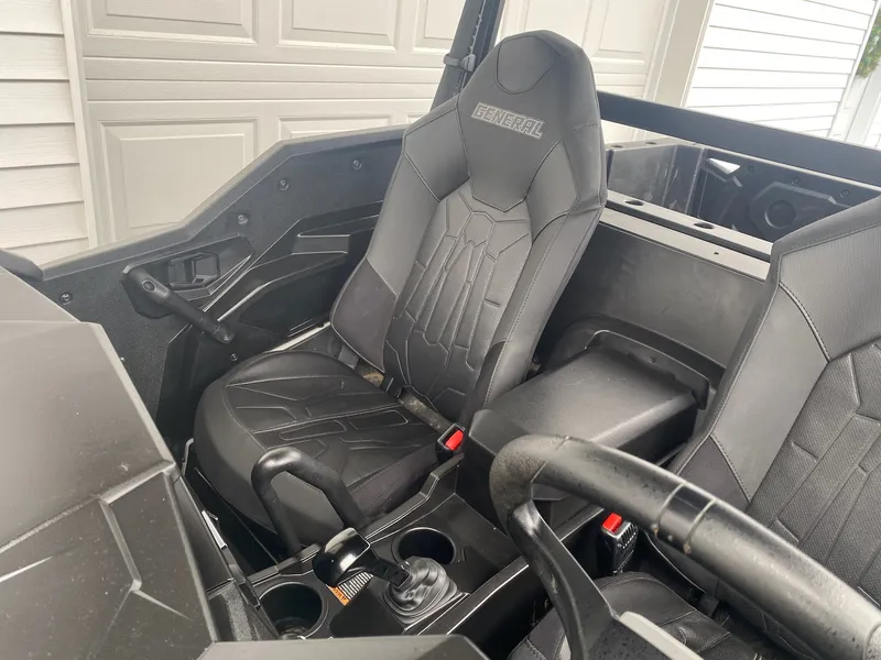 2023 Polaris General 1000 XP EPS — photo 6 of 9