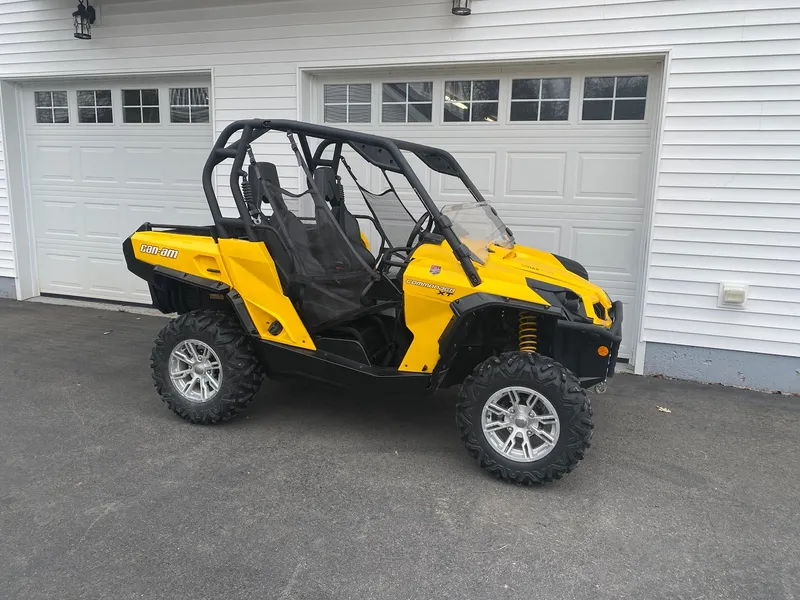 2013 Can-Am Commander 800XT — photo 8 of 8