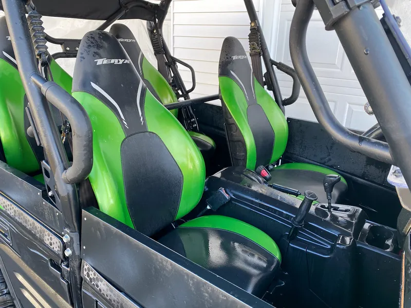 2022 Kawasaki Teryx 4S — photo 8 of 8
