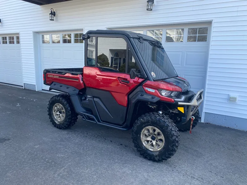 2024 Can-Am Defender HD10 Limited — photo 4 of 9