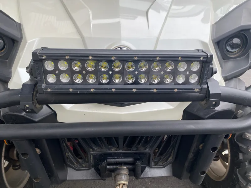 2015 Can-Am Commander 800XT — photo 12 of 14