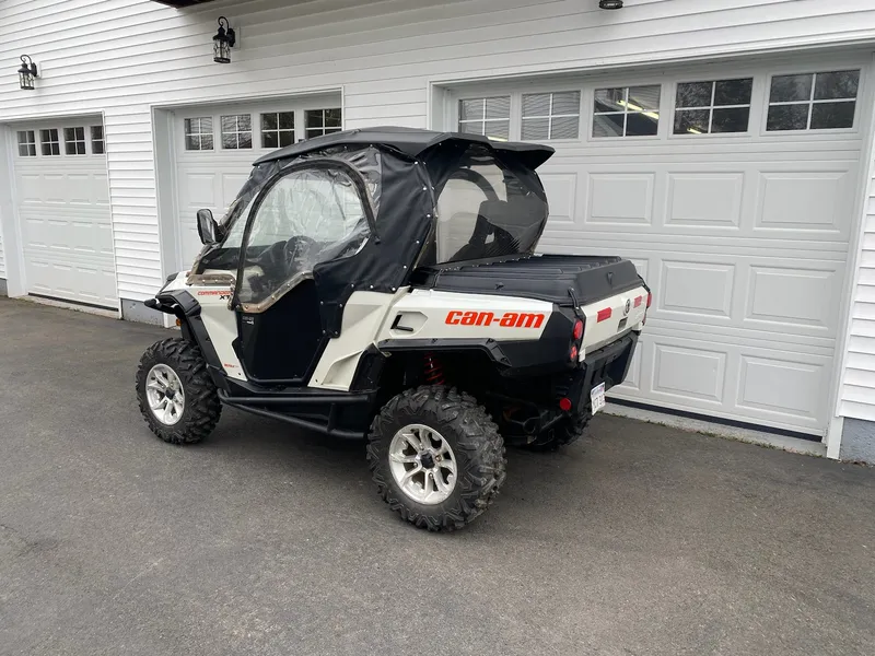 2015 Can-Am Commander 800XT — photo 5 of 14