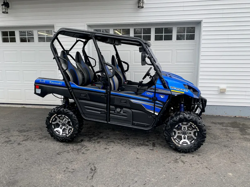 2018 Kawasaki Teryx 4 LE — photo 8 of 12