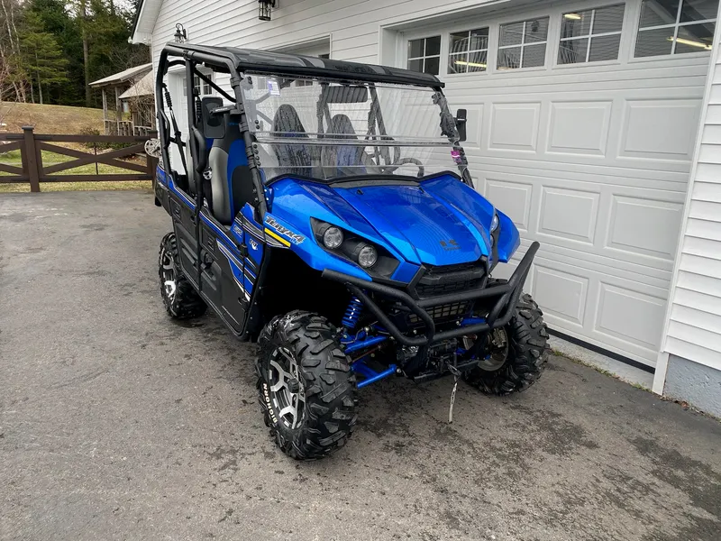 2018 Kawasaki Teryx 4 LE — photo 7 of 12