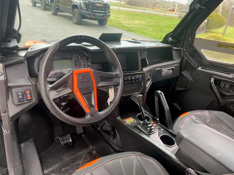 2017 Polaris General 1000 Full Cab — photo 14 of 19