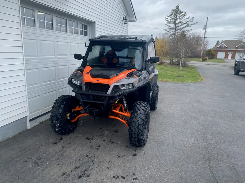 2017 Polaris General 1000 Full Cab — photo 2 of 19