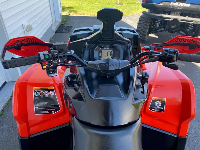 2018 Can-Am 850 Outlander XMR — photo 9 of 10