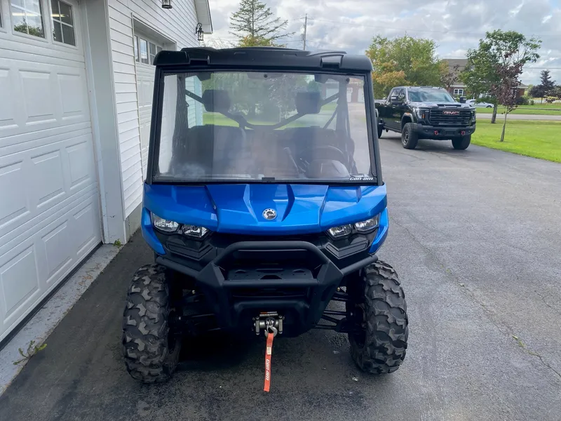 2023 Can-Am Defender XT HD9 — photo 4 of 4