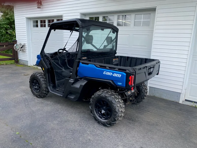 2023 Can-Am Defender XT HD9 — photo 5 of 5