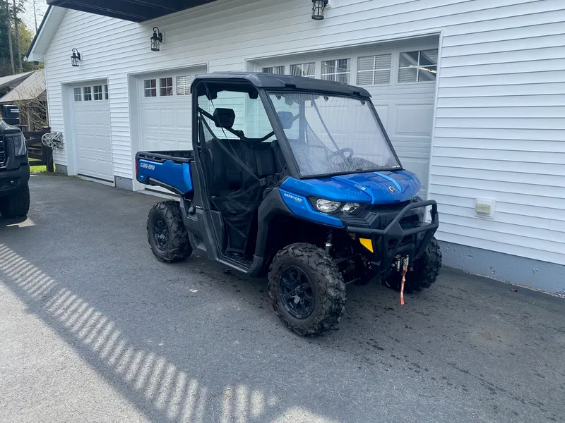 2023 Can-Am Defender XT HD9 — photo 2 of 7