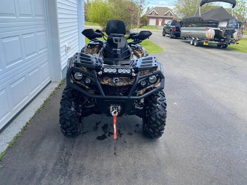 2022 Can-Am Outlander 850 Max XT — photo 3 of 9