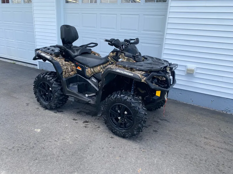 2022 Can-Am Outlander 850 Max XT — photo 8 of 9