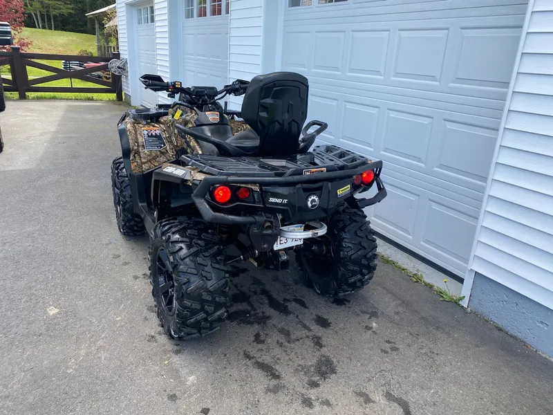 2022 Can-Am Outlander 850 Max XT — photo 6 of 9