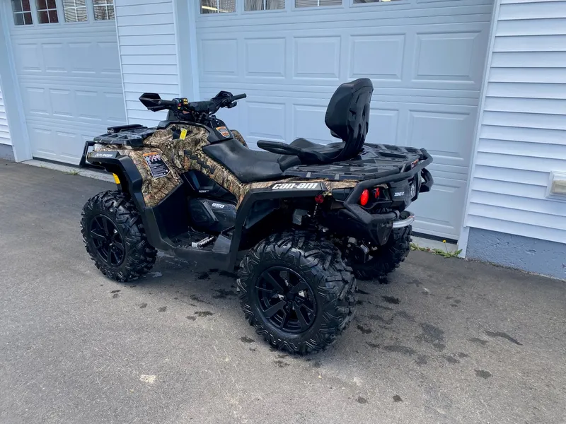2022 Can-Am Outlander 850 Max XT — photo 5 of 9