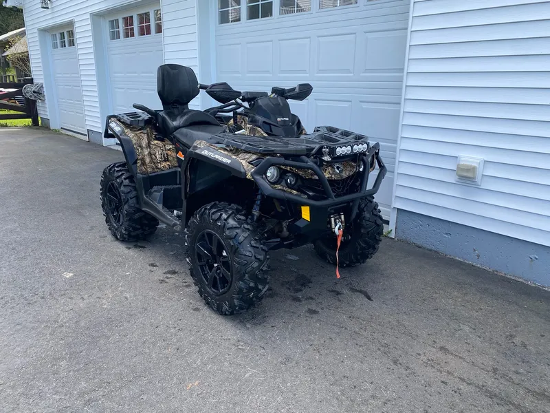 2022 Can-Am Outlander 850 Max XT — photo 7 of 9
