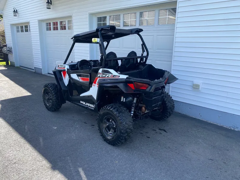 2016 Polaris 900 RZR S — photo 4 of 7