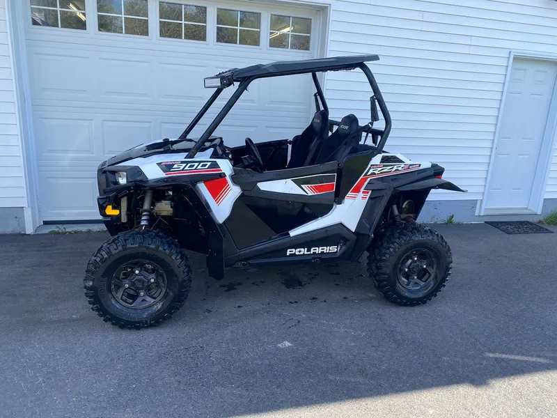 2016 Polaris 900 RZR S — photo 3 of 7