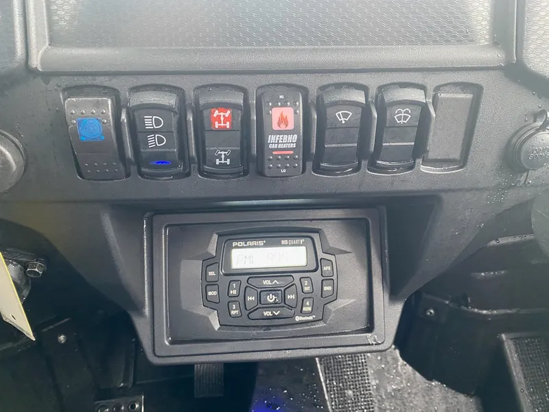 2023 Polaris RZR 1000 XP MAX 4 — photo 8 of 11