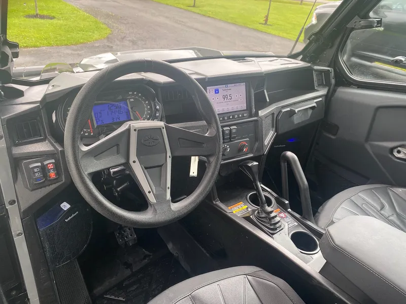 2023 Polaris General XP Unlimited Max 4 — photo 16 of 19