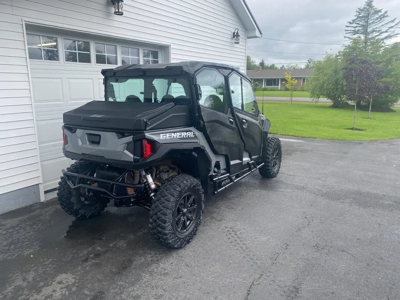 2023 Polaris General XP Unlimited Max 4 — photo 8 of 19
