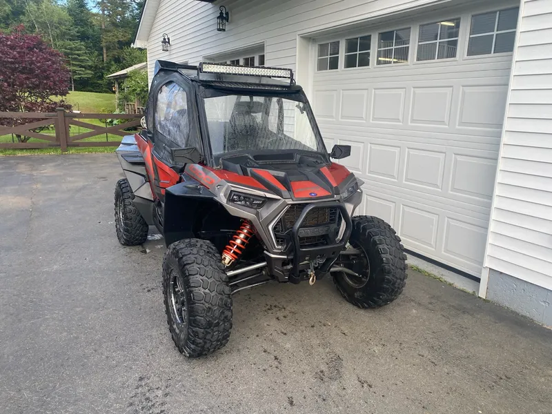 2022 Polaris RZR 1000 XP — photo 9 of 10