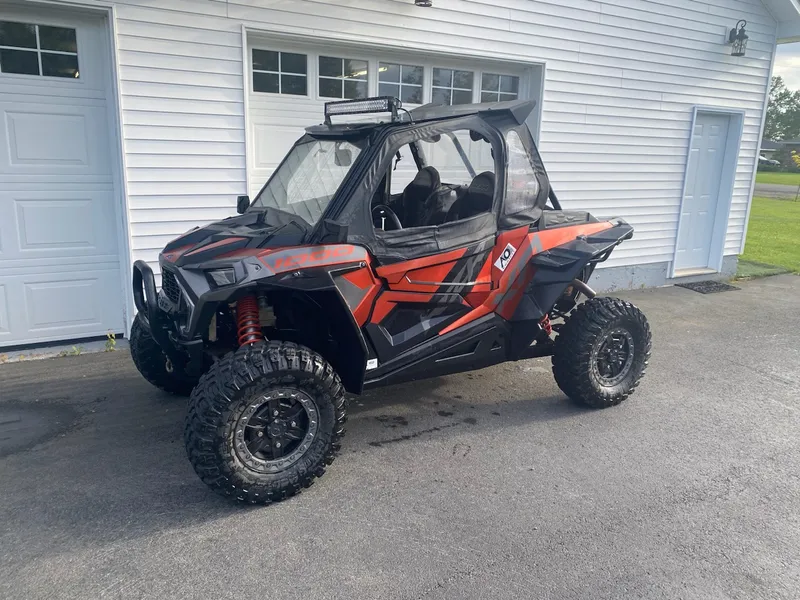 2022 Polaris RZR 1000 XP — photo 2 of 10