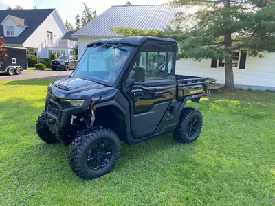 2025 CFMOTO UFORCE U10 Pro Highland — photo 1 of 1