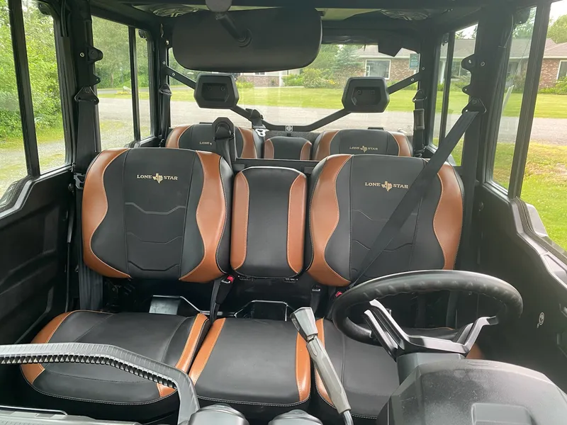 2022 Can-Am Defender Lone Star Max — photo 9 of 20