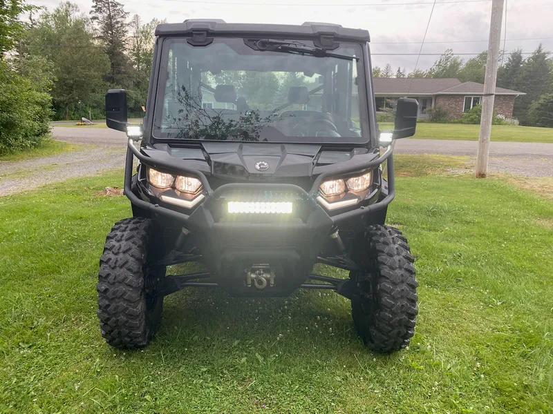 2022 Can-Am Defender Lone Star Max — photo 10 of 20