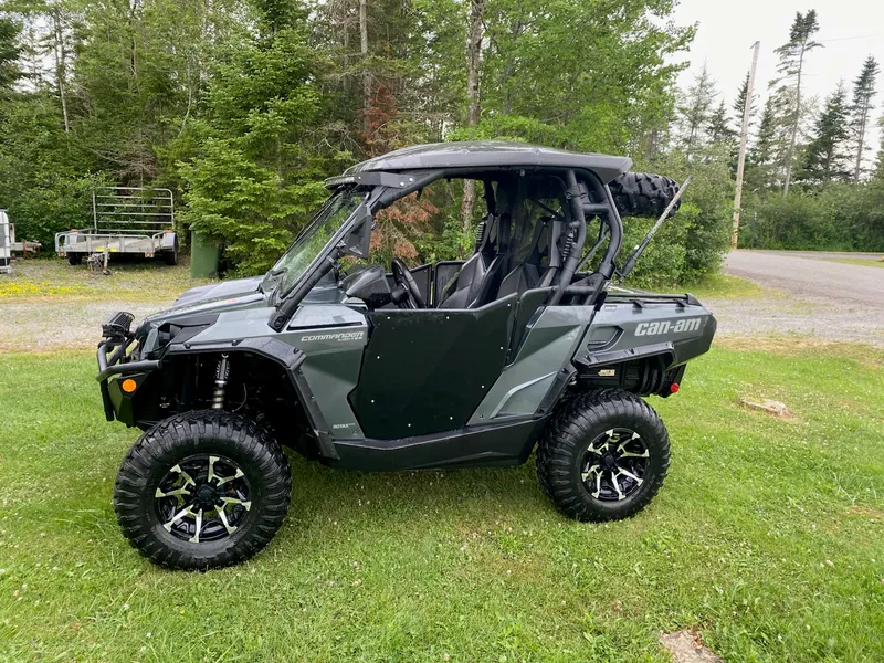 2020 Can-Am Commander 1000R Limited — photo 6 of 11