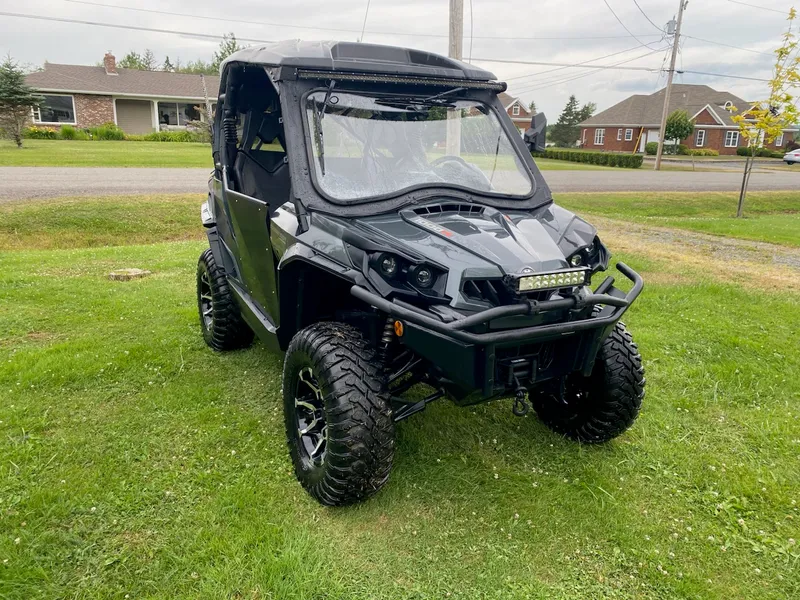 2020 Can-Am Commander 1000R Limited — photo 4 of 11
