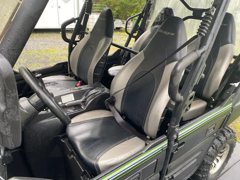 2015 Kawasaki Teryx4 800 — photo 8 of 10