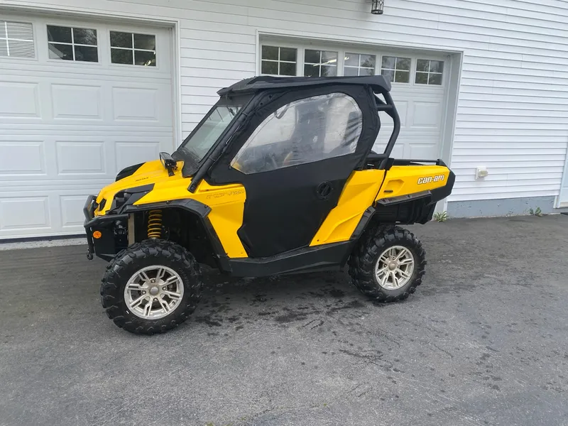 2013 Can-Am Commander 1000 — photo 5 of 12