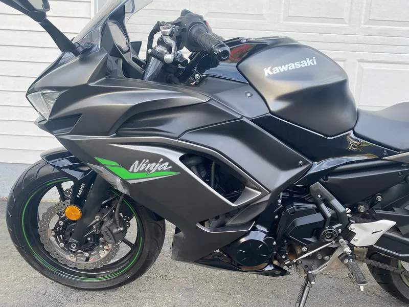 2023 Kawasaki Ninja 650 — photo 8 of 8