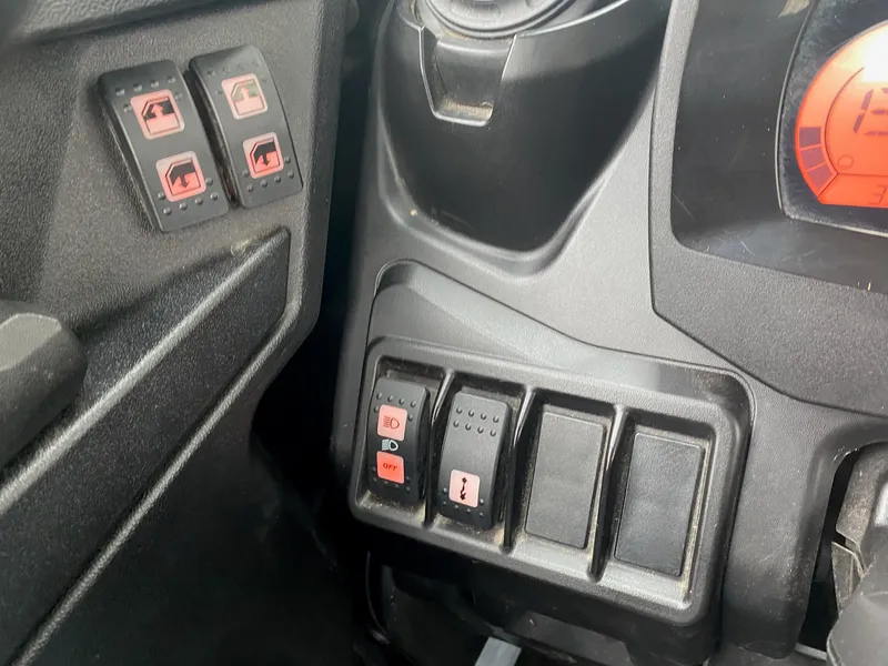 2024 Can-Am Defender HD10 Limited — photo 14 of 15