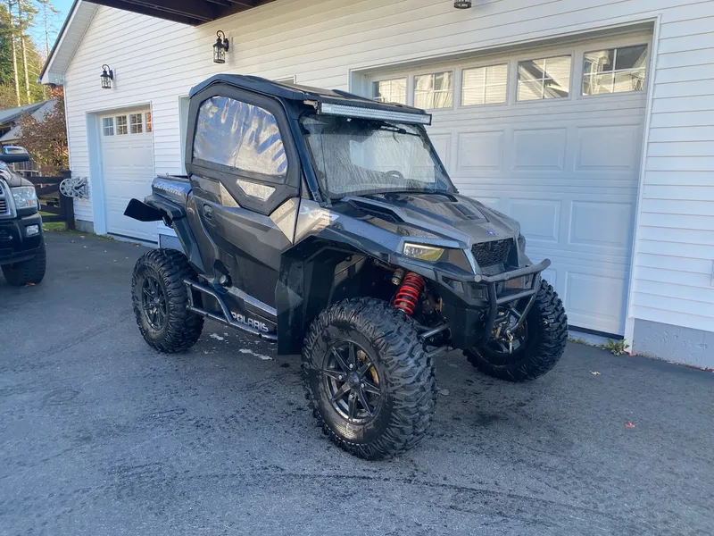 2021 Polaris General 1000 XP — photo 2 of 21